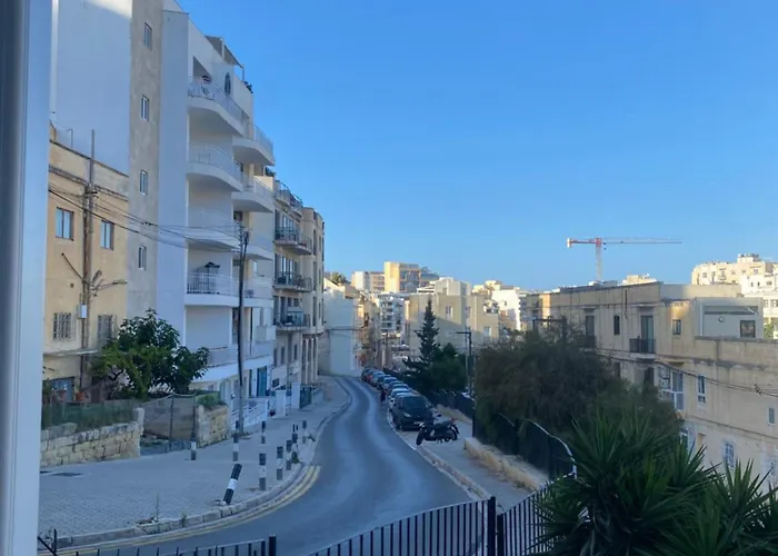 San Giuliani Heights