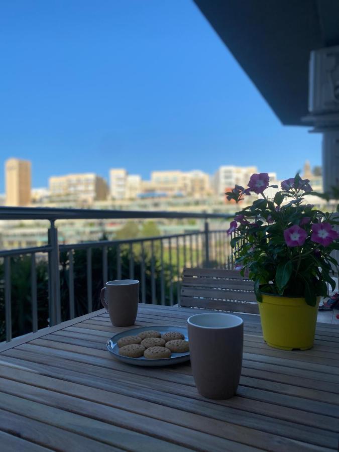 San Giuliani Heights *